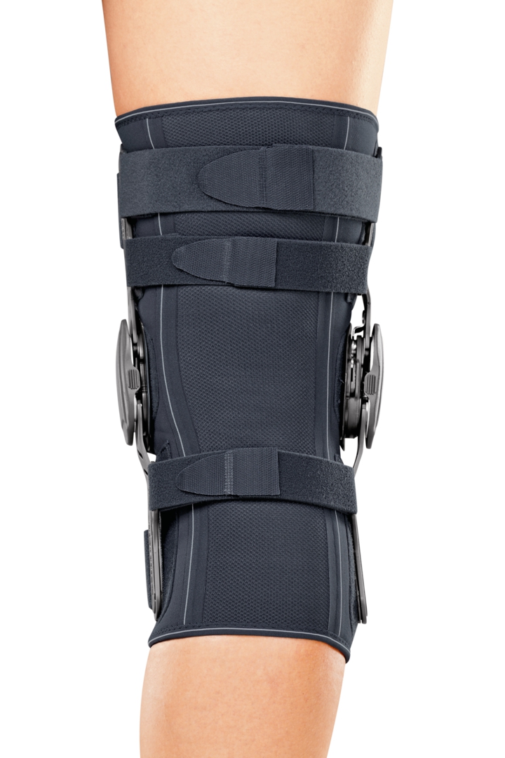 Ортез на коленный сустав G142 Medi, умеренная фиксация купить в OrtoMir24